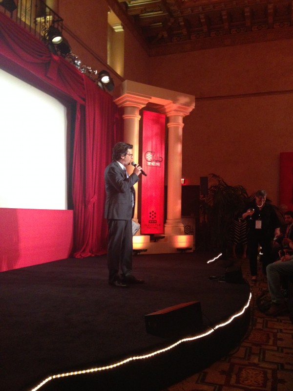 Ben Mankiewicz officially kicks off the opening of Club TCM before rushing off to the Red Carpet. 