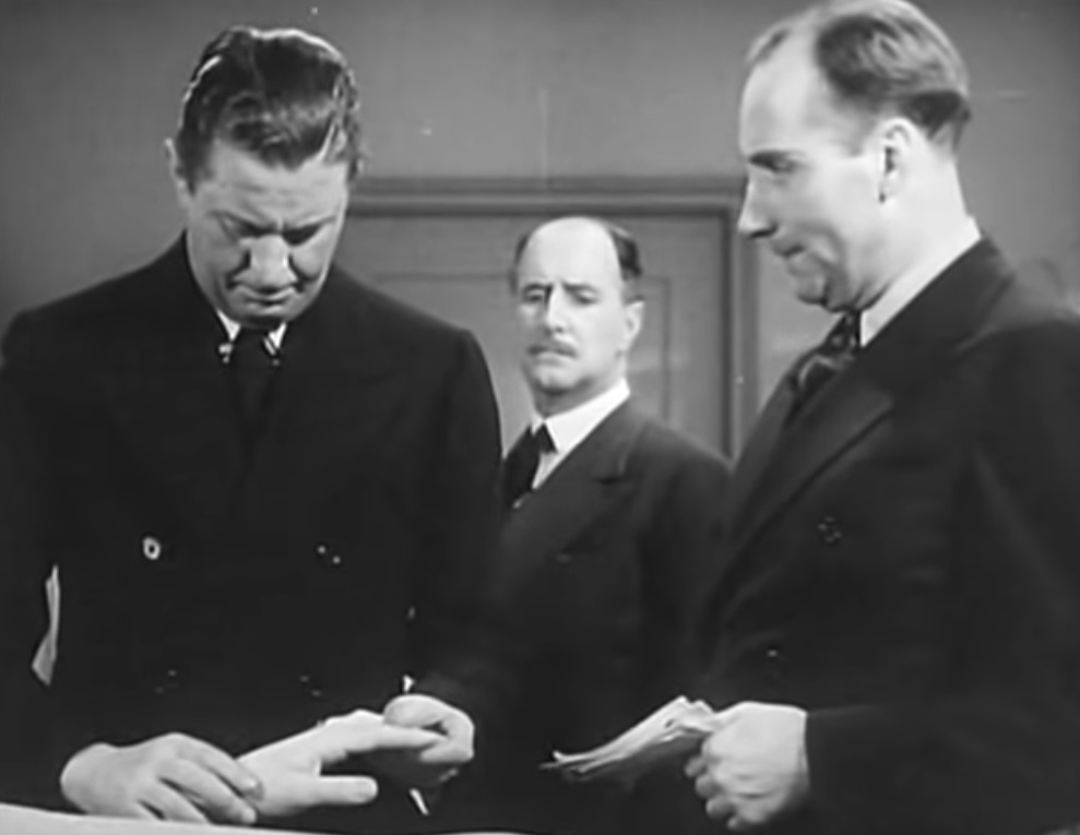 A Study in Scarlet (1933) Review