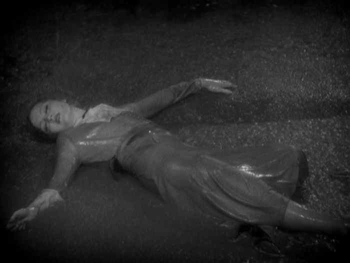 Hot Saturday (1932)