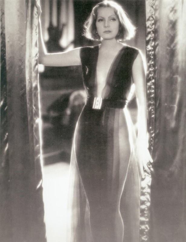 Greta Garbo negligee